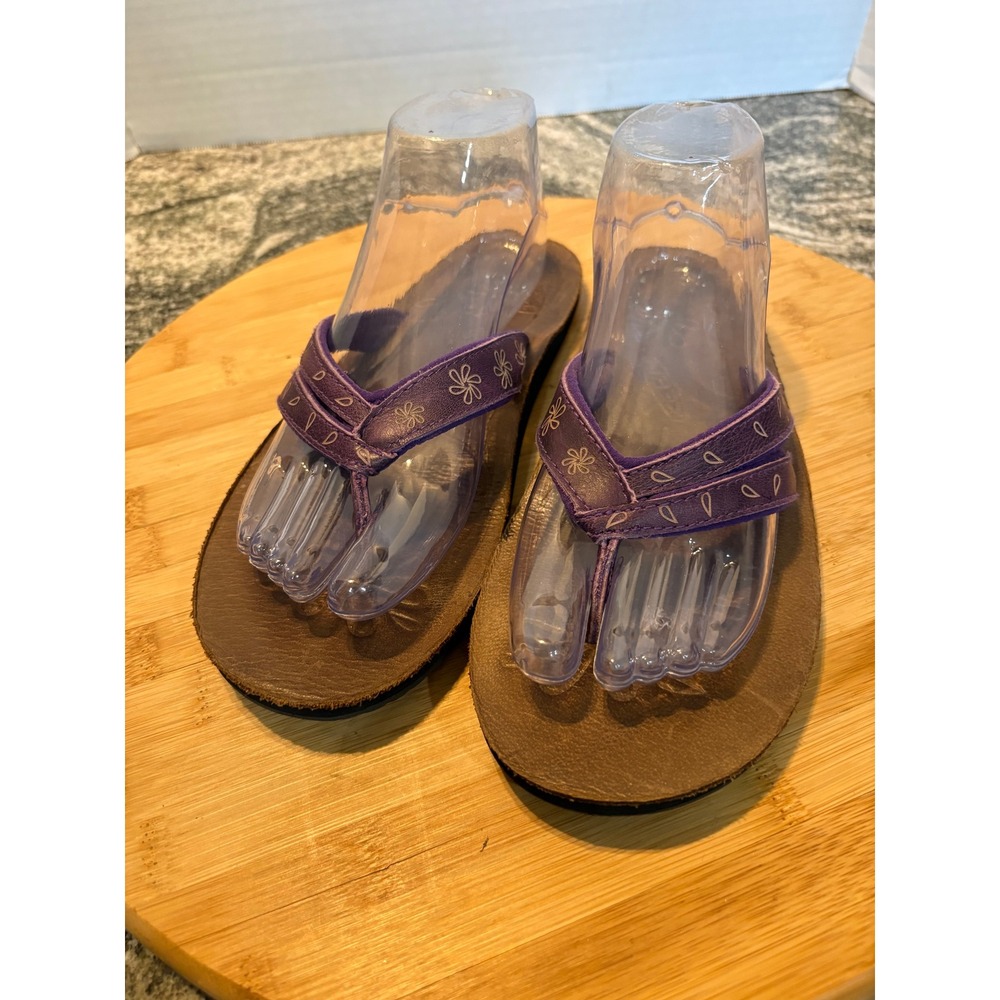 Keen Waimea Purple Leather Floral Embroidered Flip Flop Sandals Womens 8 1004660